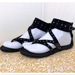 SHIEKH🪙 Strapped N’ Studded Gladiator Thong Sandals ~Size 7